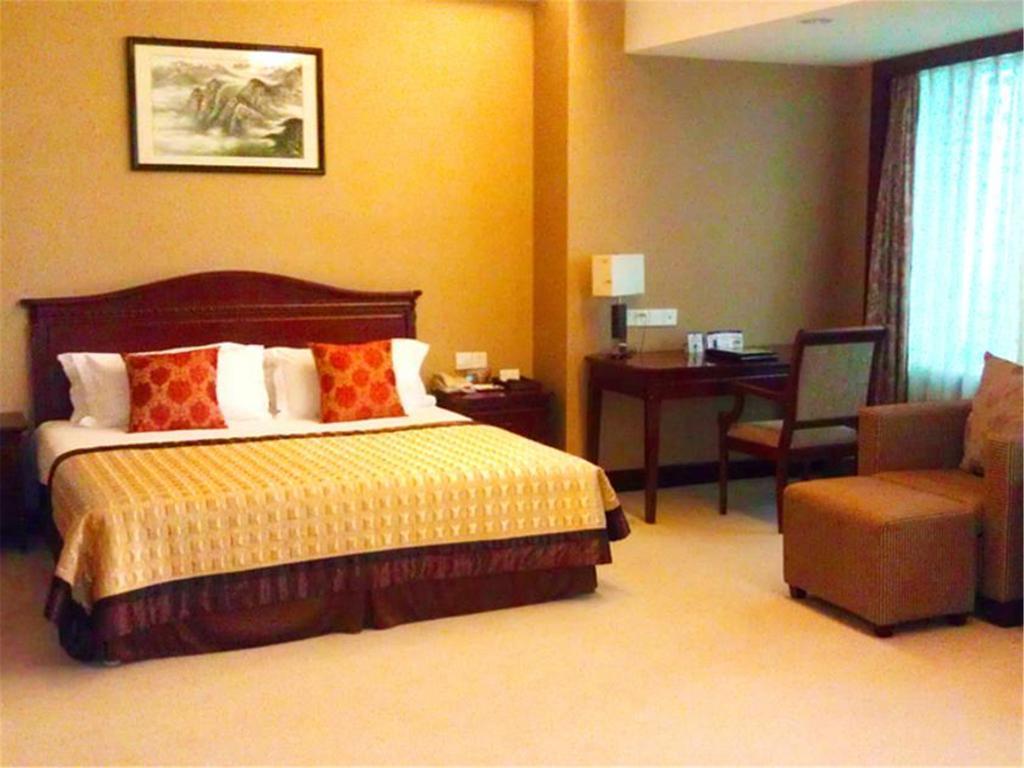 Howard Johnson Wyndham Leonora Plzaz Shanghai Exterior photo