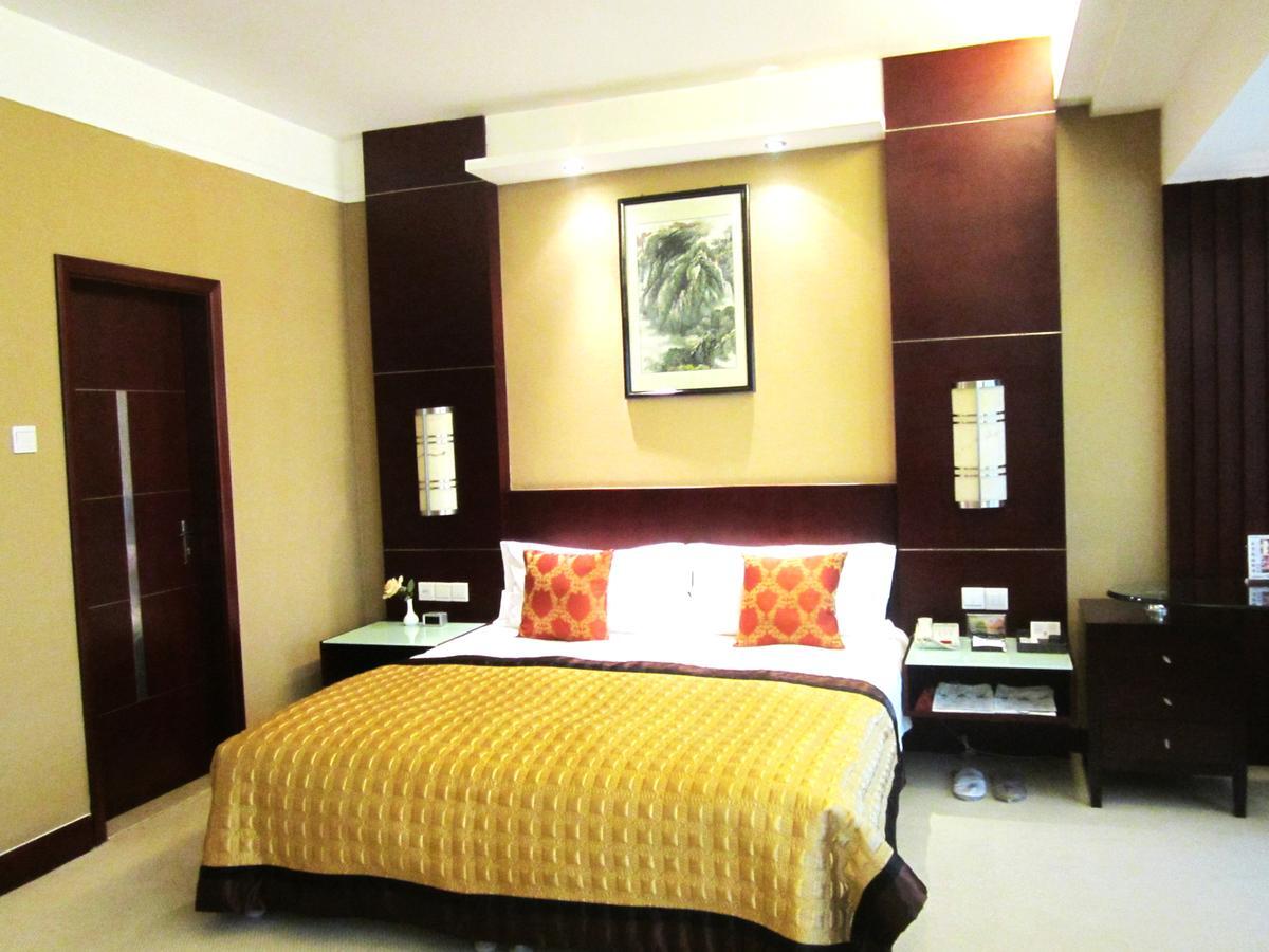 Howard Johnson Wyndham Leonora Plzaz Shanghai Exterior photo